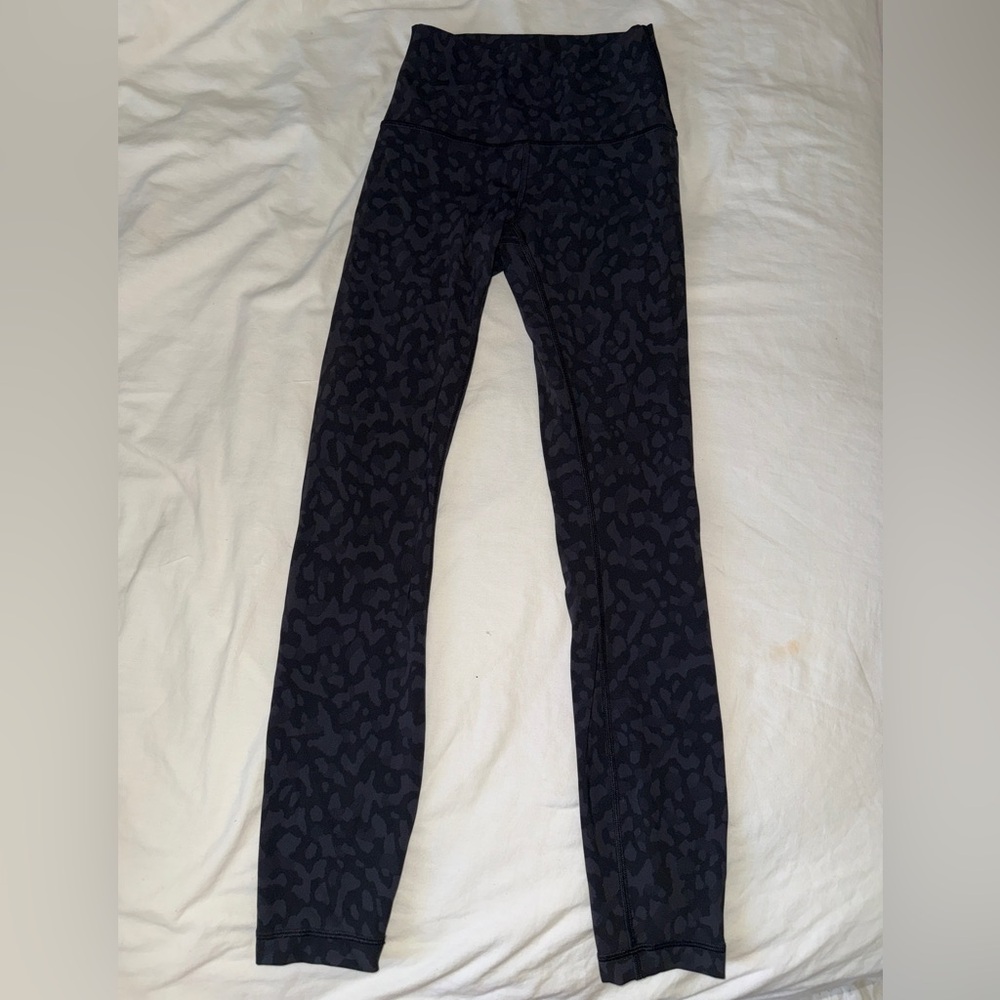 Lululemon Formation Camo Deep Coal Multi Leggings 25”